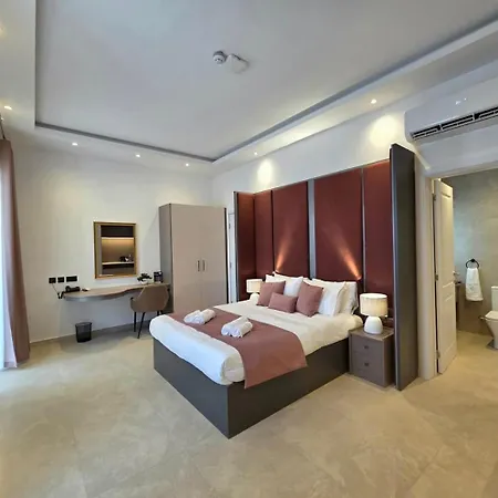 Casa Lina 4*