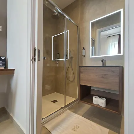 Guest house Casa Lina 4*